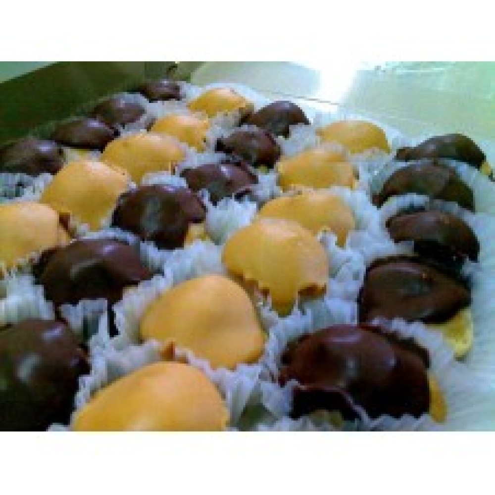 Cream Puff by Contis Cake